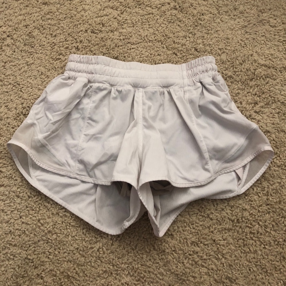 White Lululemon Hotty Toddy Short